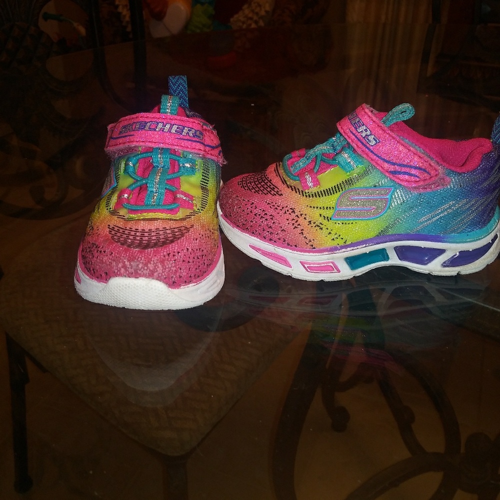 Skecher lights sz 5 Great condition